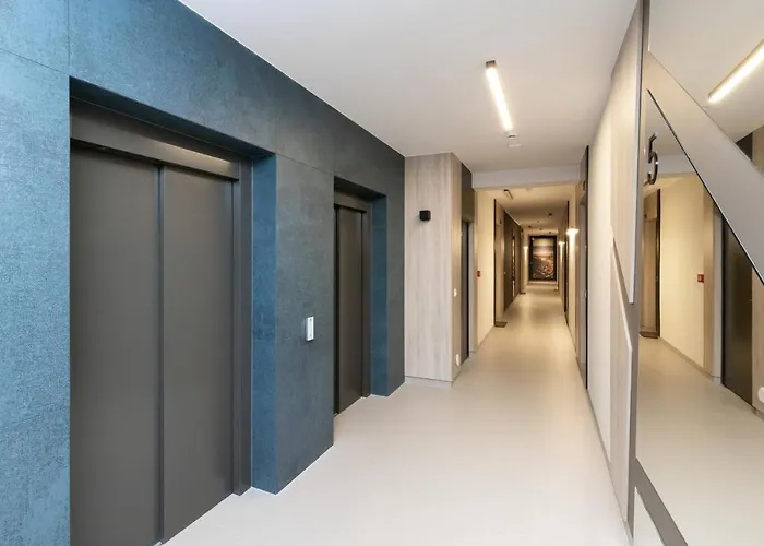 Deluxe Sucha By Renters غدانسك