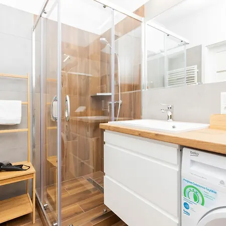 Apartment Deluxe Sucha By Renters