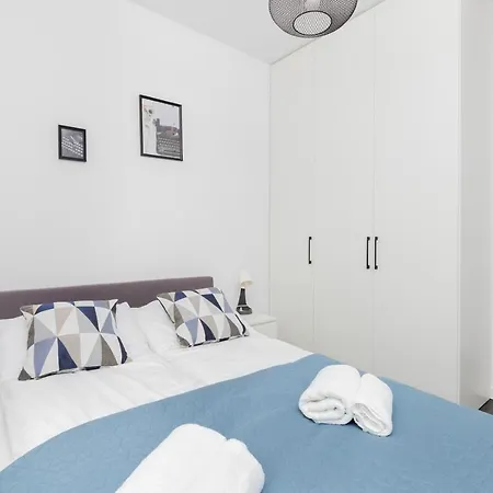 Deluxe Sucha By Renters グダニスク