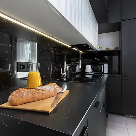 Deluxe Sucha By Renters *