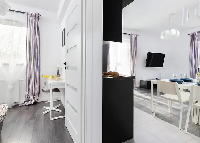 Deluxe Sucha By Renters גדנסק