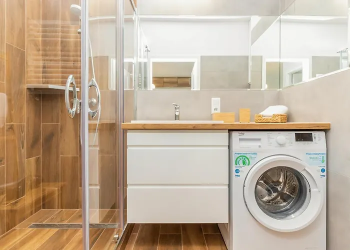 Deluxe Sucha By Renters גדנסק